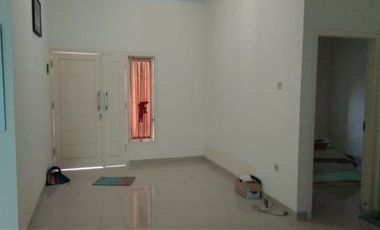 Rumah minimalis 2 lantai dekat Umbulharjo