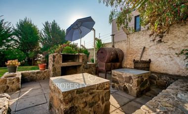 Amplia y hermosa casa en arriendo, condominio Arboretum, Peñalolén