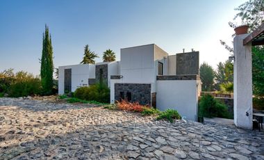 Amplia y hermosa casa en arriendo, condominio Arboretum, Peñalolén