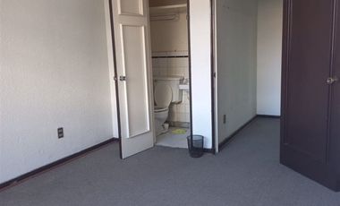 Oficina en Venta en Calle Arlegui con Plaza de Viña