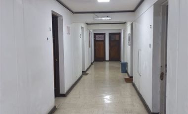 Oficina en Venta en Calle Arlegui con Plaza de Viña