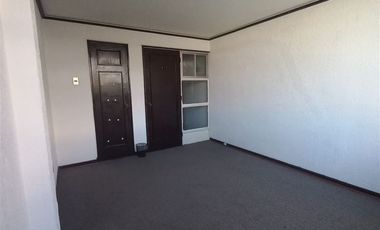 Oficina en Venta en Calle Arlegui con Plaza de Viña