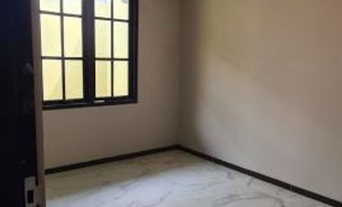 Rumah Siap Huni Disewakan Babatan Pratama HN