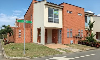 casa en arriendo en ciudadela pangola. Cod A114668