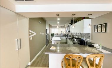 WATERS / AVENIDA BALBOA / VENTA