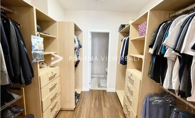WATERS / AVENIDA BALBOA / VENTA