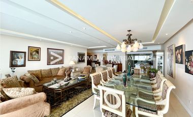 WATERS / AVENIDA BALBOA / VENTA