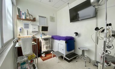 EDIFICIO EN VENTA SOBRE AVENDIA PRINCIPAL CON USO DE HOSPITAL