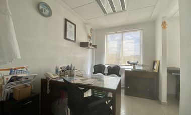 EDIFICIO EN VENTA SOBRE AVENDIA PRINCIPAL CON USO DE HOSPITAL