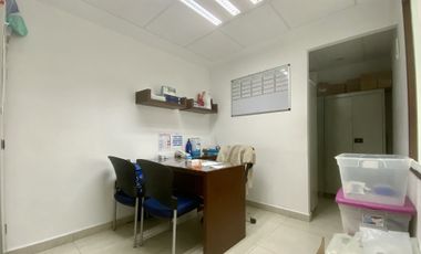 EDIFICIO EN VENTA SOBRE AVENDIA PRINCIPAL CON USO DE HOSPITAL