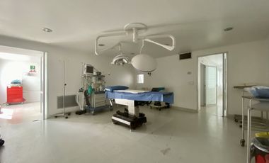 EDIFICIO EN VENTA SOBRE AVENDIA PRINCIPAL CON USO DE HOSPITAL