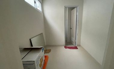 DISEWAKAN APARTEMEN RAINBOW SPRINGS TYPE 3BR DI GADING SERPONG