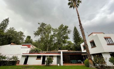 Bonita Casa en Coyoacán en Venta para Remodelar