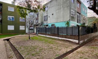 Departamento de 3 AMBIENTES ubicado en el barrio Don Orione .