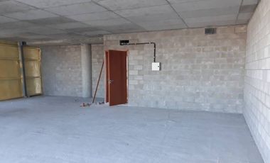 Oficina en Venta Villa Sarmiento / Moron (A004 3589)