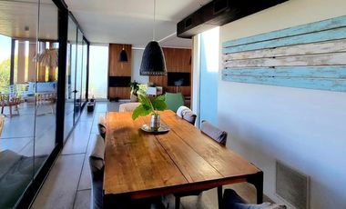 Casa al agua, en puertos. Barrio Muelles