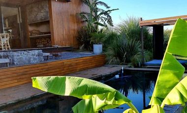 Casa al agua, en puertos. Barrio Muelles