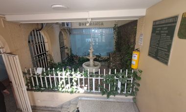 edificio en arriendo en el centro. Cod A121247