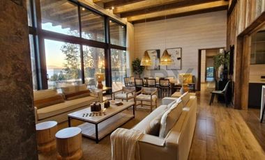 EXCLUSIVA CASA  4D 4B EN PARCELA, VISTA AL LAGO Y VOLCAN