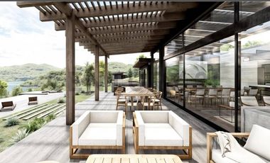 EXCLUSIVA CASA  4D 4B EN PARCELA, VISTA AL LAGO Y VOLCAN