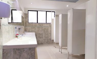 oficina en arriendo en la catedral. Cod A5035905