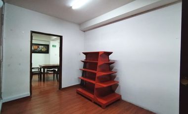 oficina en arriendo en la catedral. Cod A5035905
