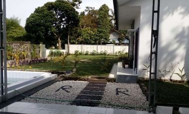 VILLA FURNISHED LENGKAP DENGAN KOLAM RENANG DI KALIURANG
