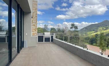 casa en arriendo en la calera. Cod A121133010