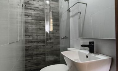 casa en venta en via bocono. Cod V31436