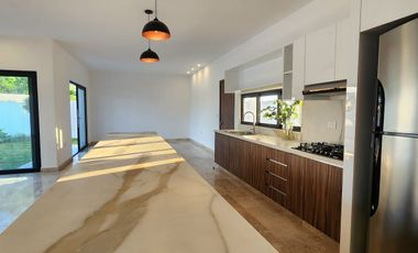 Hermosa RESIDENCIA NUEVA Amueblada EN VENTA 4 Recamaras Fracc PUNTA TIBURON