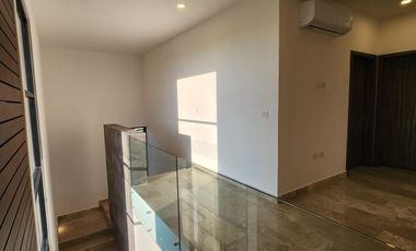 Hermosa RESIDENCIA NUEVA Amueblada EN VENTA 4 Recamaras Fracc PUNTA TIBURON