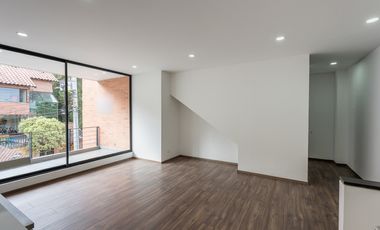 casa en arriendo/venta en bosque de pinos-usaquén. Cod A1088053