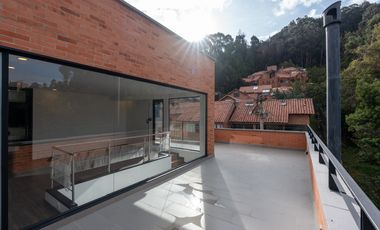 casa en arriendo/venta en bosque de pinos-usaquén. Cod A1088053