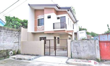 RFO 3BR SINGLE ATTACHED HOUSE AND LOT NEAR SM CITY FAIRVIEW
