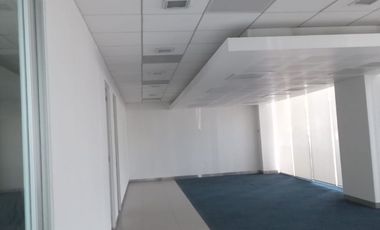 LOCAL COMERCIAL EN RENTA  EL SANTUARIO IZTAPALAPA ¡Gran visibilidad!