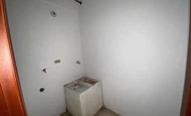 apartaestudio en arriendo en alcala real. Cod A5993