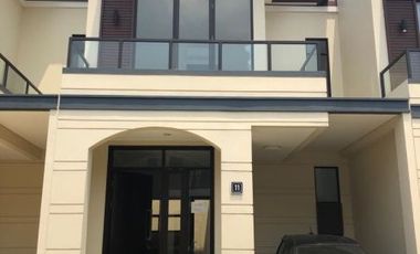 Dijual Rumah Lavon Bsd City Tangerang Cantik, Minimalis, Murah