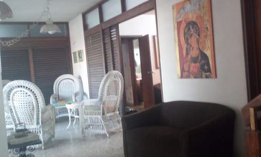 casa en venta en barrio blanco. Cod V12241