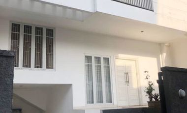 Rumah Dijual Dekat Mall Cilandak Town Square