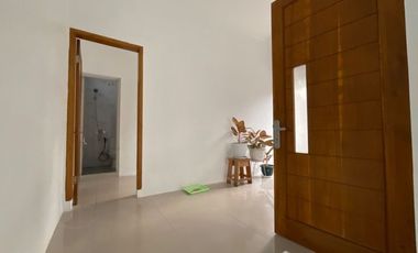 Rumah dijual mewah type downslope cantik murah pinggir jalan raya utama Cimahi Cipageran Hanya 500JTAN