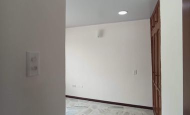 apartamento en arriendo en granada. Cod A65904