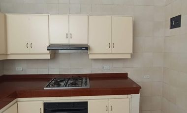 apartamento en arriendo en granada. Cod A65904