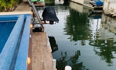 CASA EN VENTA CON RÍO EN EL ESTERO RIVIERA VERACRUZANA | ARLETTE FLORES