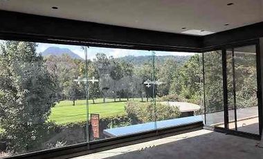 CASA EN VENTA EN EL CORAZON DE AVANDARO