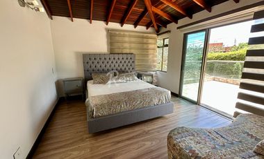 casa en venta en aves maria. Cod V776366