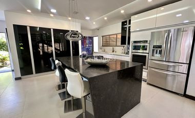 casa en venta en aves maria. Cod V776366