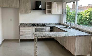 CASA EN RENTA  EN LOMAS DE ANGELOPOLIS PUEBLA