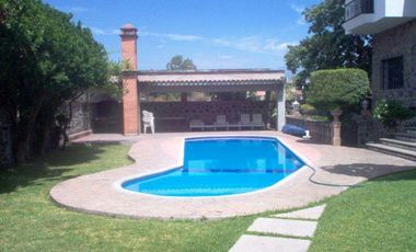 Casa en Fraccionamiento en Brisas Temixco - CAEN-Ve-732-Fr