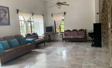 Casa en Fraccionamiento en Brisas Temixco - CAEN-Ve-732-Fr