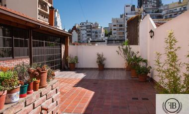Casa en venta de 4 dormitorios c/ cochera en Barracas